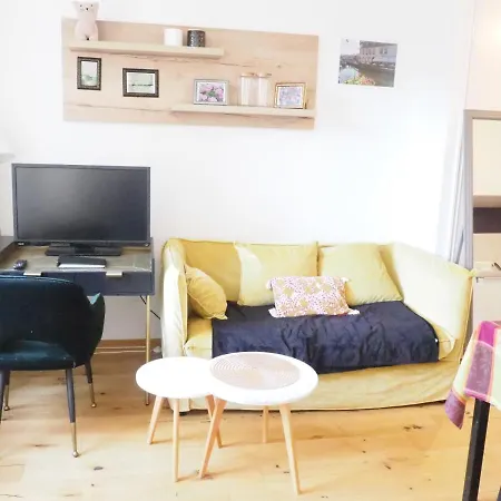 Les Halles : Cosy Et Moderne Страсбург